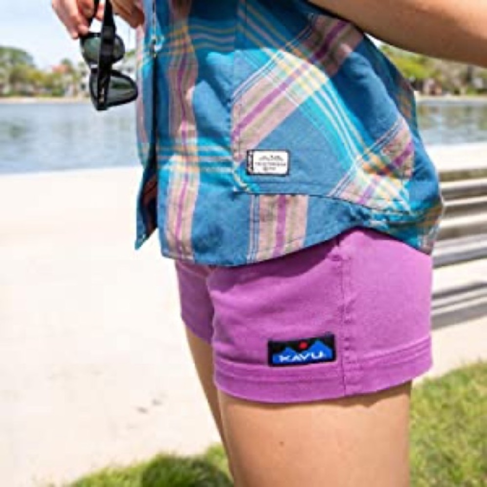 Kavu women’s Patcho shorts size small